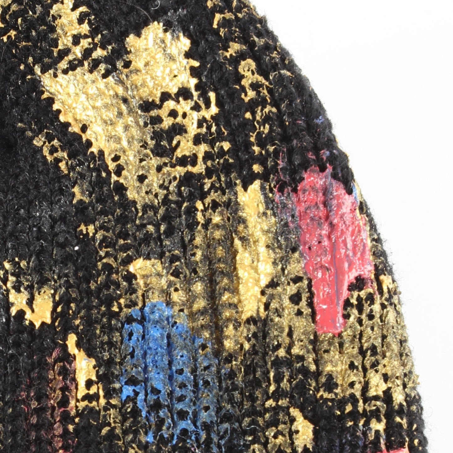 GRAFFITI WALL The Pom Beanie