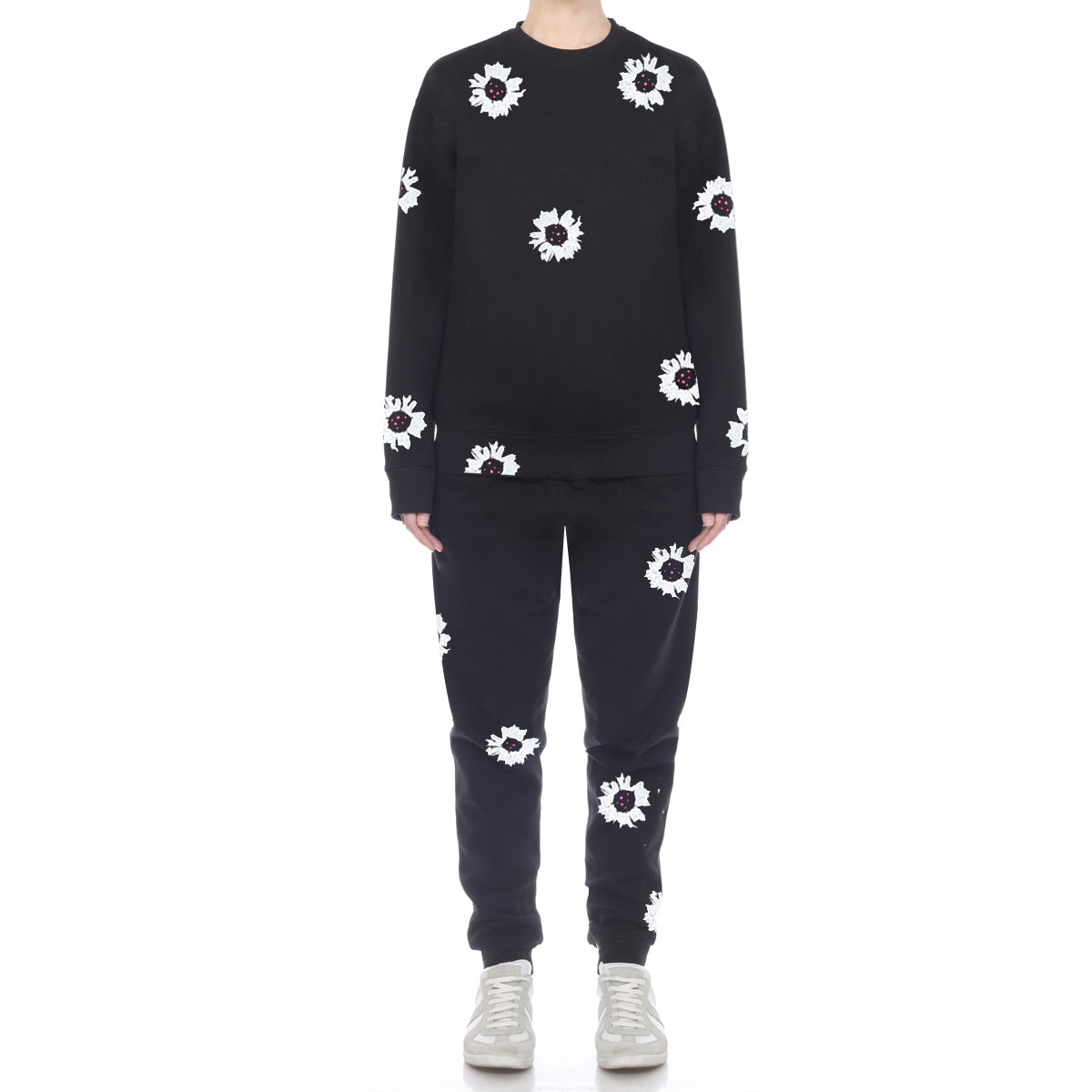 White Color Daisy Floral Hand Painted Crew Black